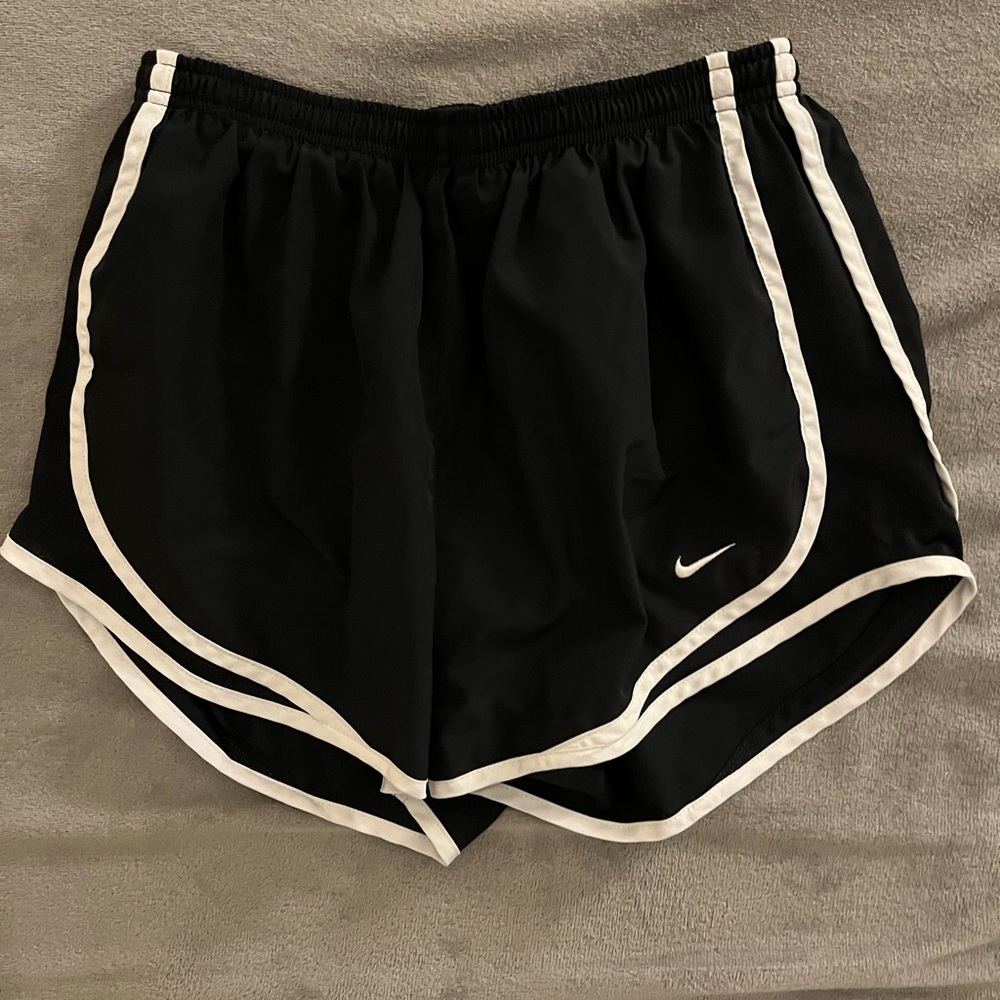 Women’s Nike Dri-Fit Shorts Size M Black